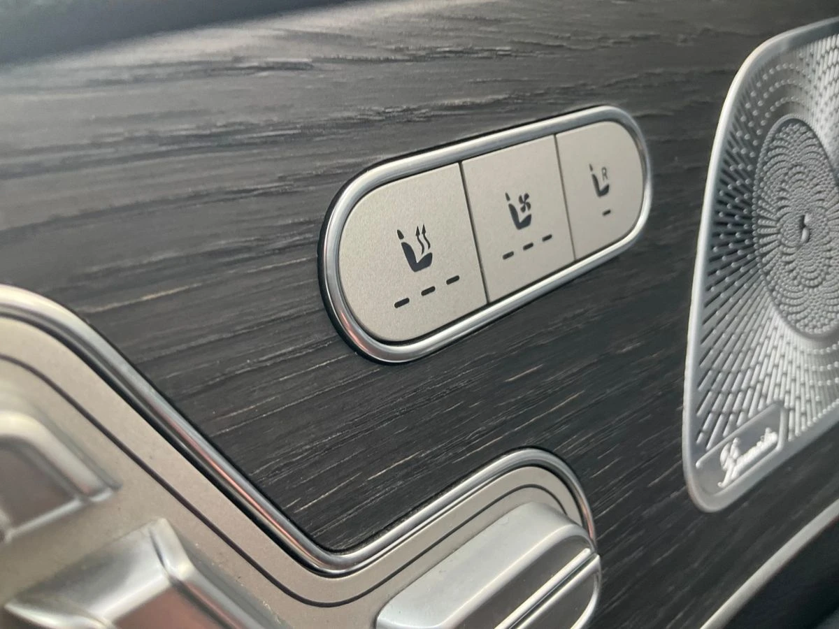 Mercedes-Benz GLE 400 d 4M AMG Multibeam Burmester Night Package 360, снимка 4 - Автомобили и джипове - 53785860