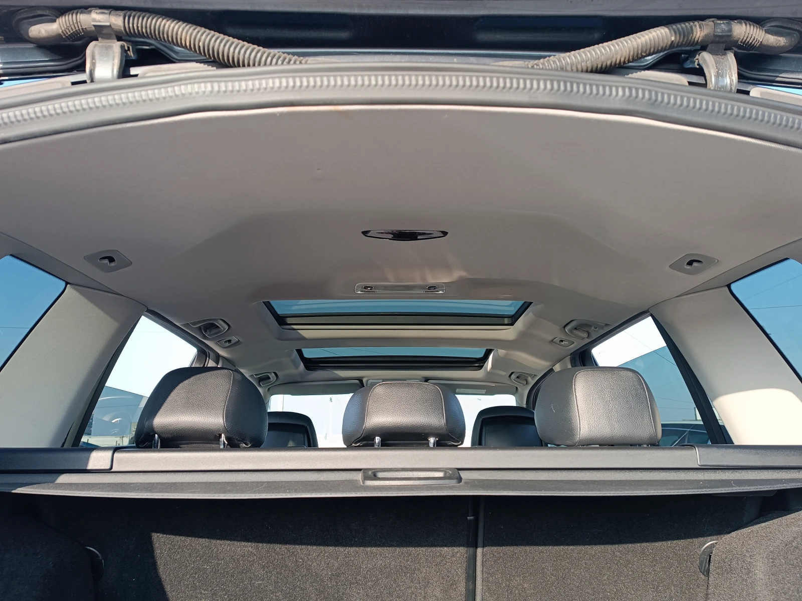 Mercedes-Benz GLK 250CDI-KOJA/NAVI/PANORAMA/PODGREV/7 Gtronic, снимка 17 - Автомобили и джипове - 53894270