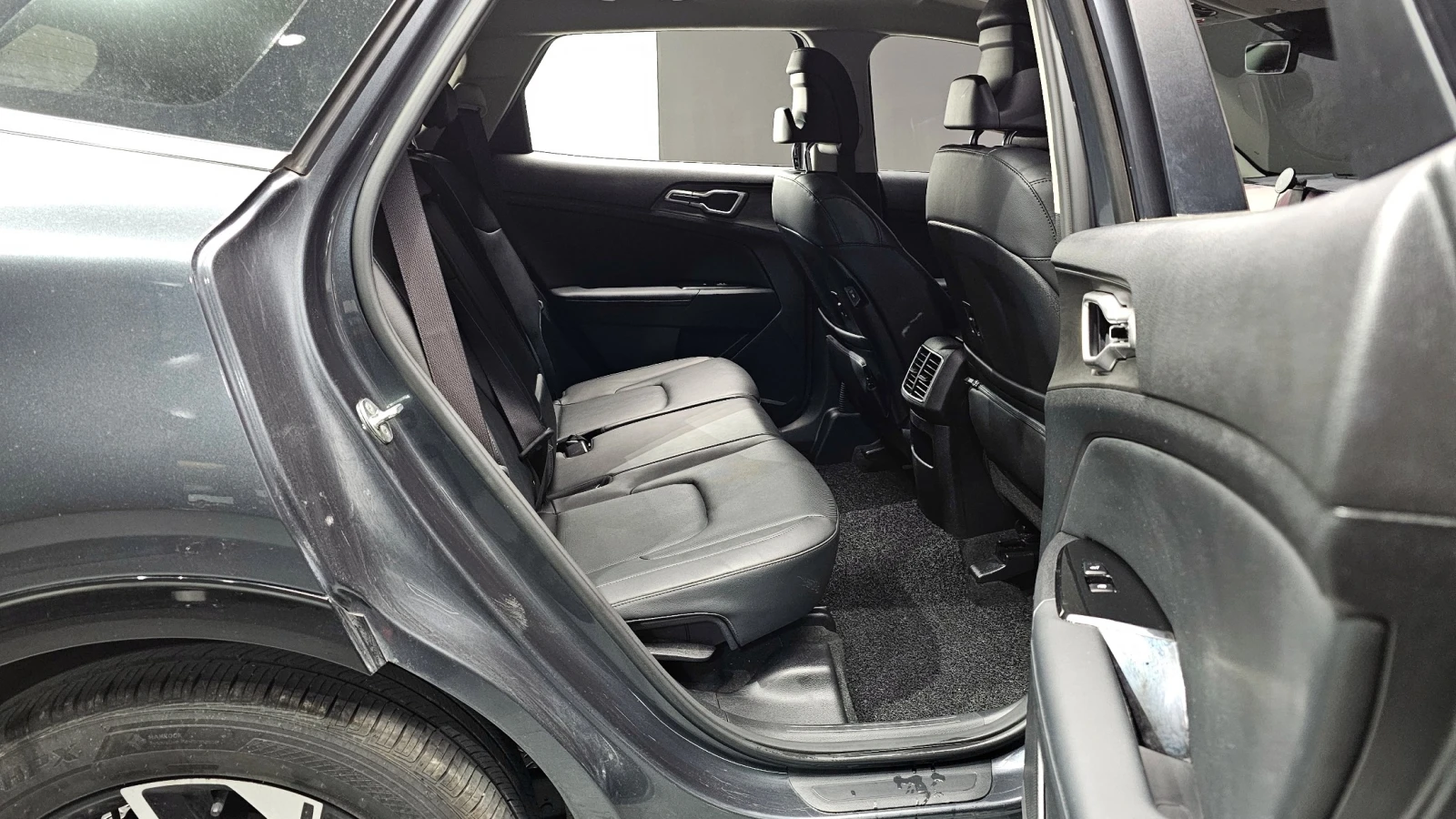 Kia Sportage 1.6 T-GDI Signature, снимка 10 - Автомобили и джипове - 55610637