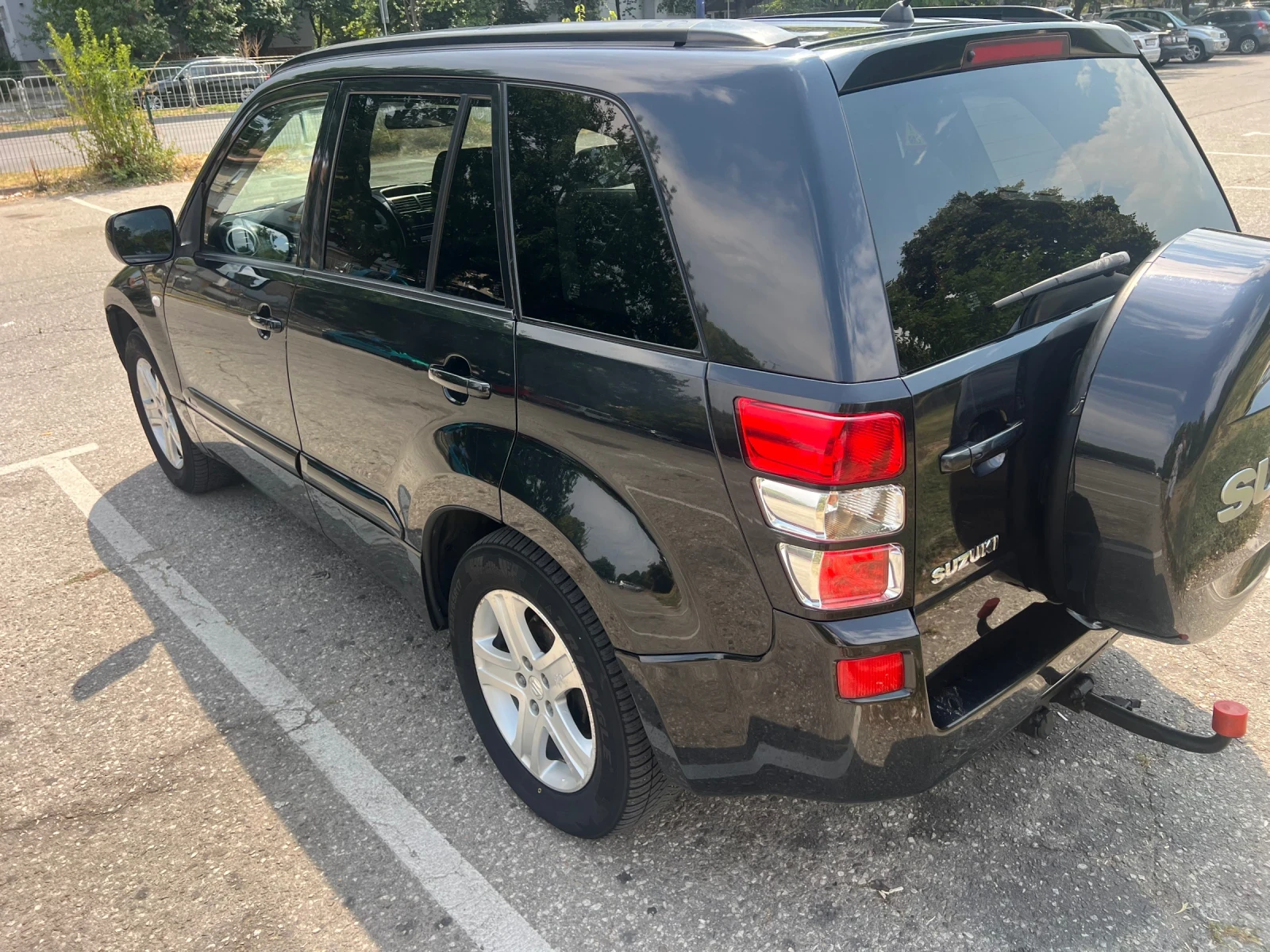 Suzuki Grand vitara 2.0i, снимка 14 - Автомобили и джипове - 55788330