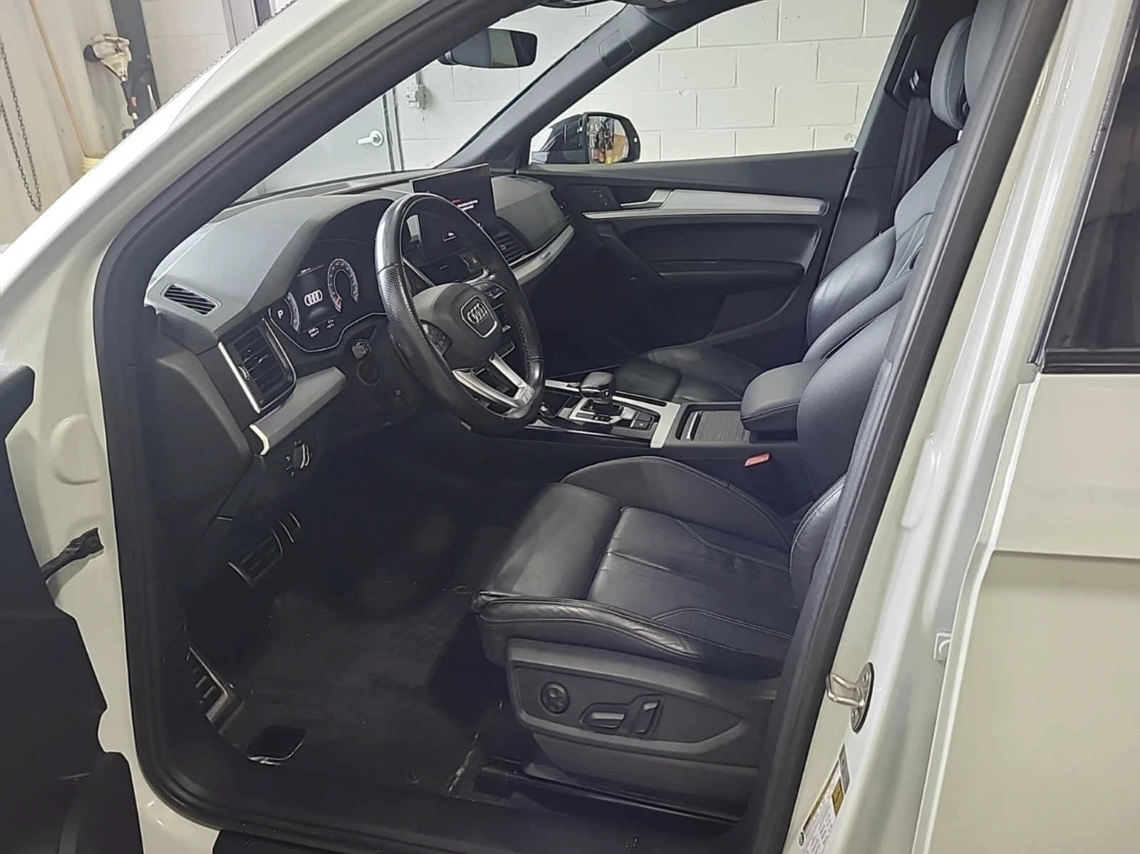 Audi Q5 2023 Audi Q5 45 Tfsi Quattro Technik, снимка 5 - Автомобили и джипове - 55799168