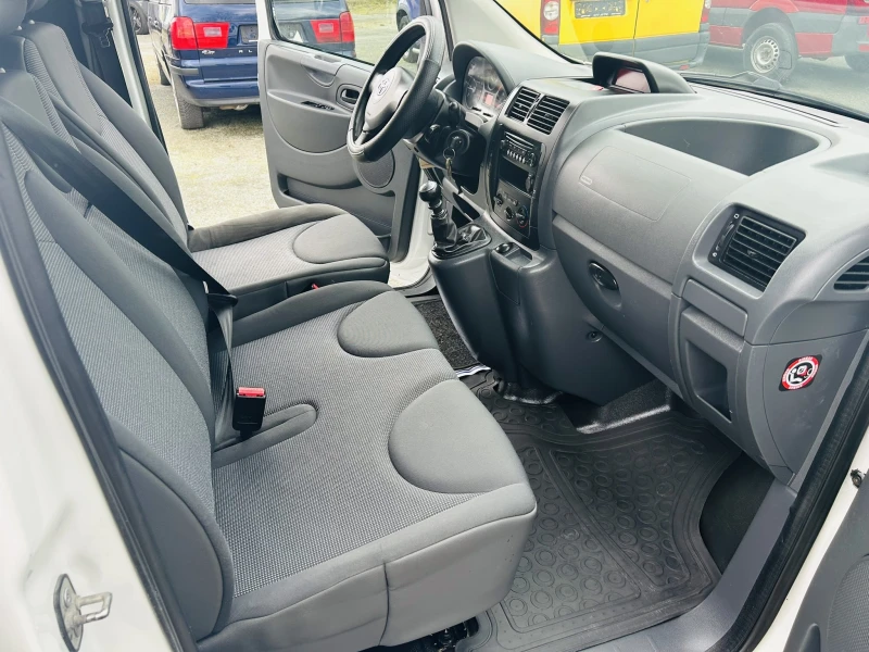 Toyota Proace 2.0D/E5/Темпомат/Подгрев, снимка 10 - Бусове и автобуси - 49530908