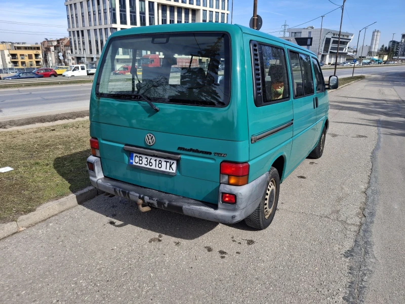 VW Multivan, снимка 2 - Бусове и автобуси - 49533779