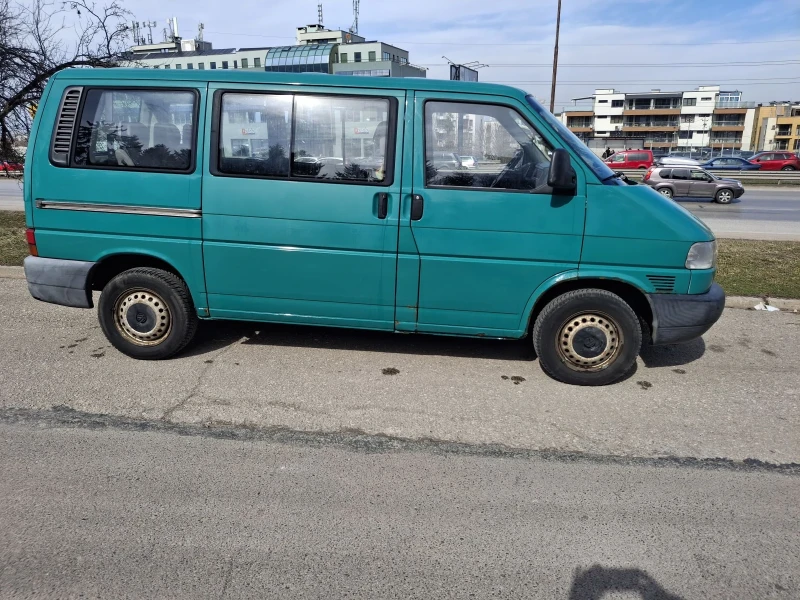 VW Multivan, снимка 5 - Бусове и автобуси - 49533779