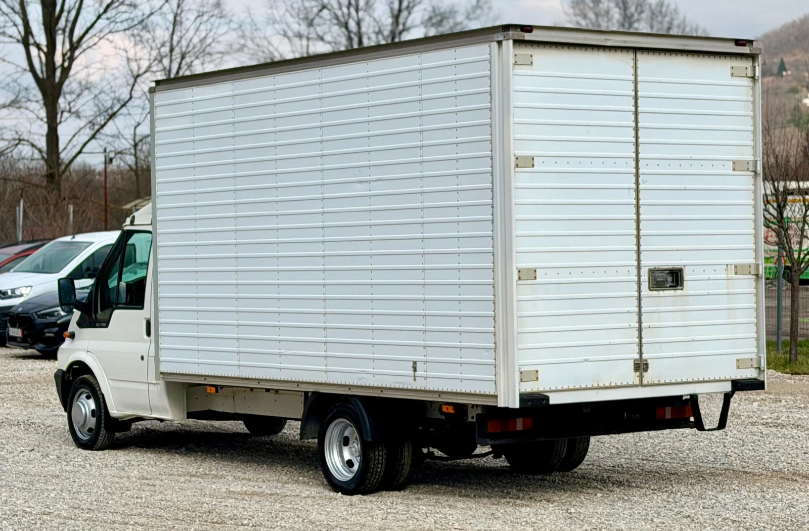 Ford Transit 2.4TD 125к.с * КЛИМАТИК* * ИТАЛИЯ* * ДВОЙНА ГУМА* , снимка 4 - Бусове и автобуси - 53965751