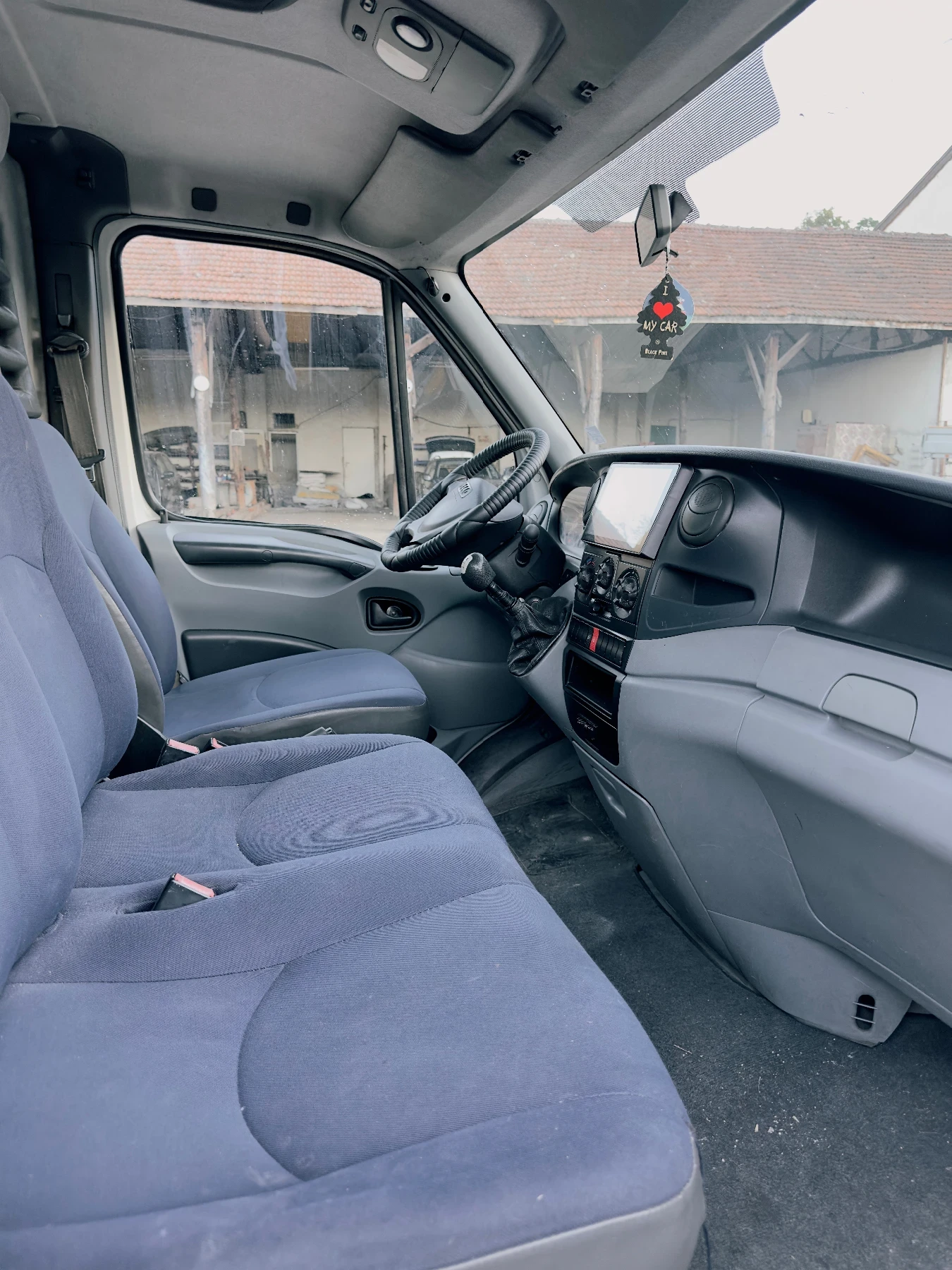 Iveco 3510 Всичко платено готов за работа , снимка 10 - Бусове и автобуси - 56363184