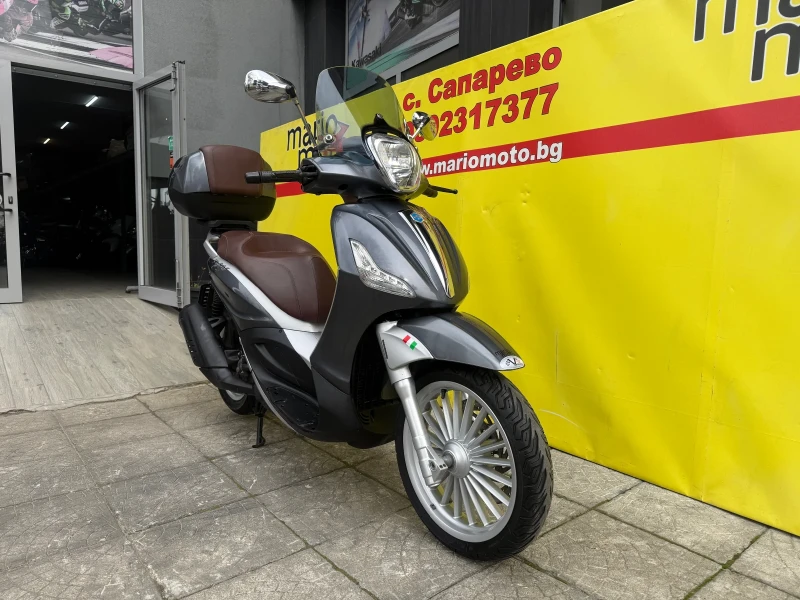 Piaggio Beverly 300 ABS, снимка 2 - Мотоциклети и мототехника - 53475328