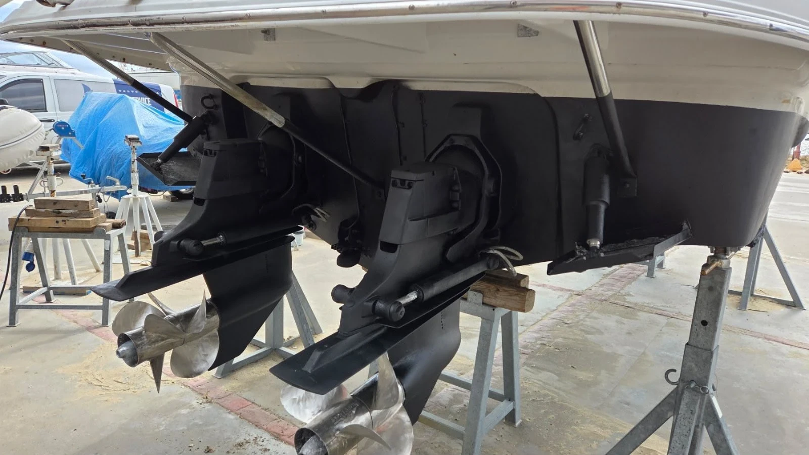 ������� ���� Crownline crownline 315 scr | Mobile.bg � ����������� 17