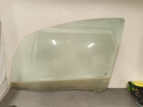 Стъкло предно ляво мицубиши колт 1.5д