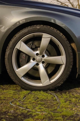 Audi S8 105 000км 700кс, снимка 6