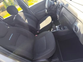 Dacia Lodgy Stepway 1.2 Turbo 7 места - 6450 € / 12615.10 лв. - 44120311 17