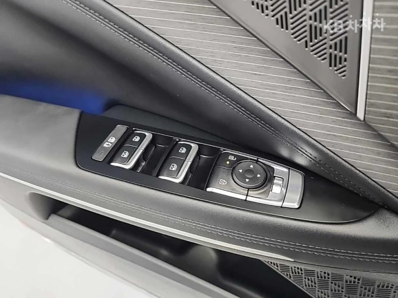 Kia K8 Hybrid 1.6 Turbo HEV Nobless ЛИЗИНГ БЕЗ ПЪРВ.ВН., снимка 16 - Автомобили и джипове - 52650487