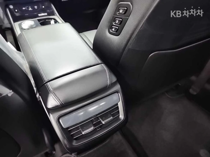Kia K8 Hybrid 1.6 Turbo HEV Nobless ЛИЗИНГ БЕЗ ПЪРВ.ВН., снимка 12 - Автомобили и джипове - 52650487