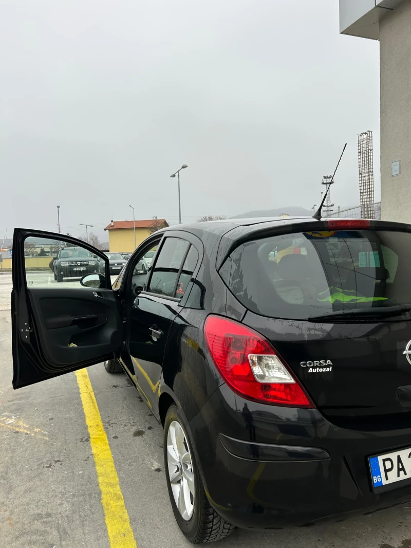 Opel Corsa, снимка 5 - Автомобили и джипове - 48345788