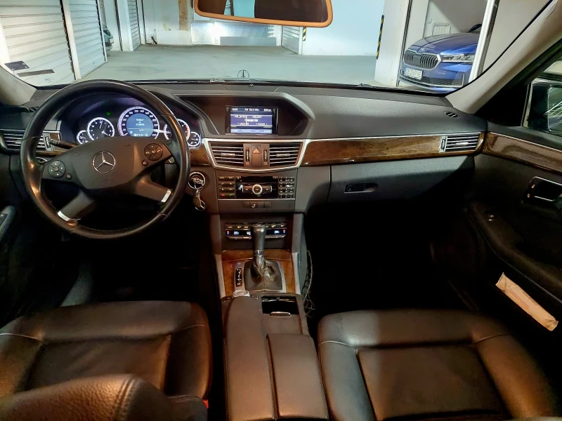 Mercedes-Benz E 200 CDI, снимка 8 - Автомобили и джипове - 49235841