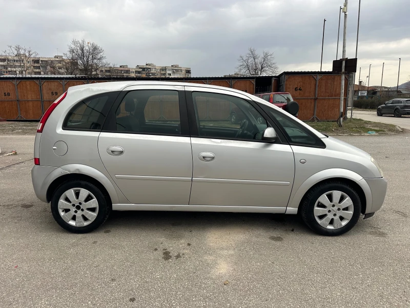 Opel Meriva 1.6i ГАЗ Италия, снимка 8 - Автомобили и джипове - 49451997