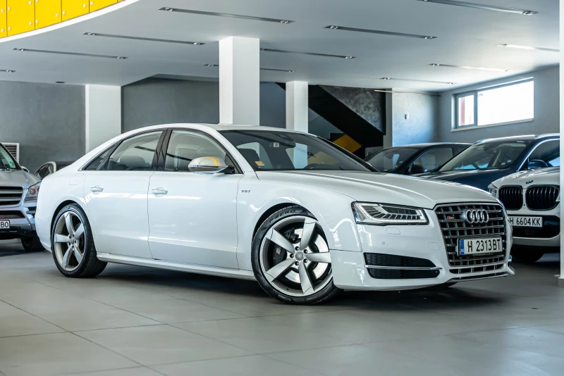 Audi S8 V8T Quattro, снимка 3 - Автомобили и джипове - 51521052