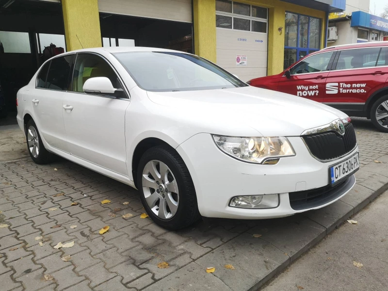 Skoda Superb 1.4 TSI 125hp 6MT, снимка 2 - Автомобили и джипове - 52482357