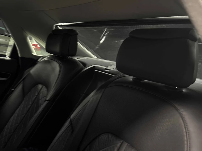 Audi A8 * Premium * CARFAX * БЕЗ ПЪРВОНАЧАЛНА ВНОСКА, снимка 17 - Автомобили и джипове - 53027219