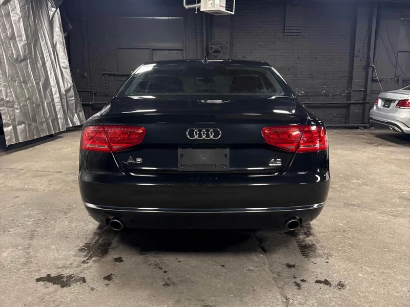 Audi A8 * Premium * CARFAX * БЕЗ ПЪРВОНАЧАЛНА ВНОСКА, снимка 4 - Автомобили и джипове - 53027219