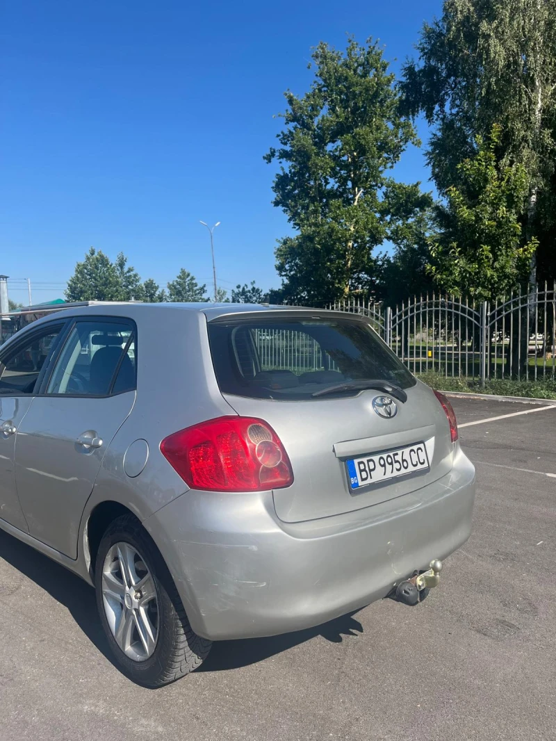 Toyota Auris, снимка 4 - Автомобили и джипове - 53107000