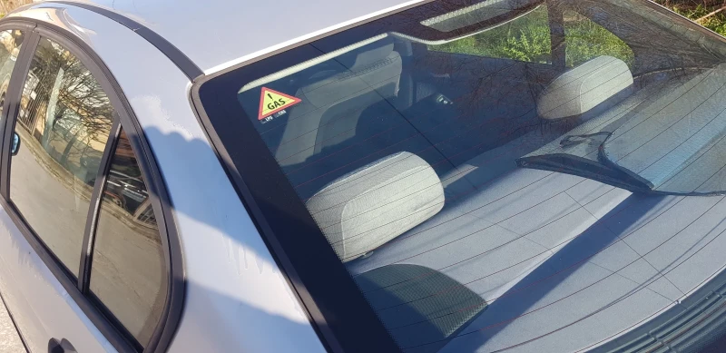 BMW 318, снимка 5 - Автомобили и джипове - 53295236