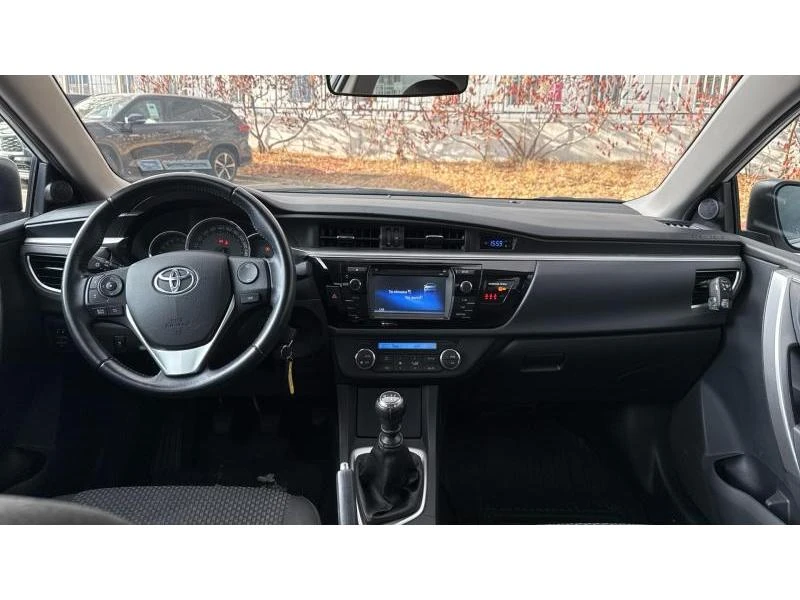 Toyota Corolla, снимка 8 - Автомобили и джипове - 48096984