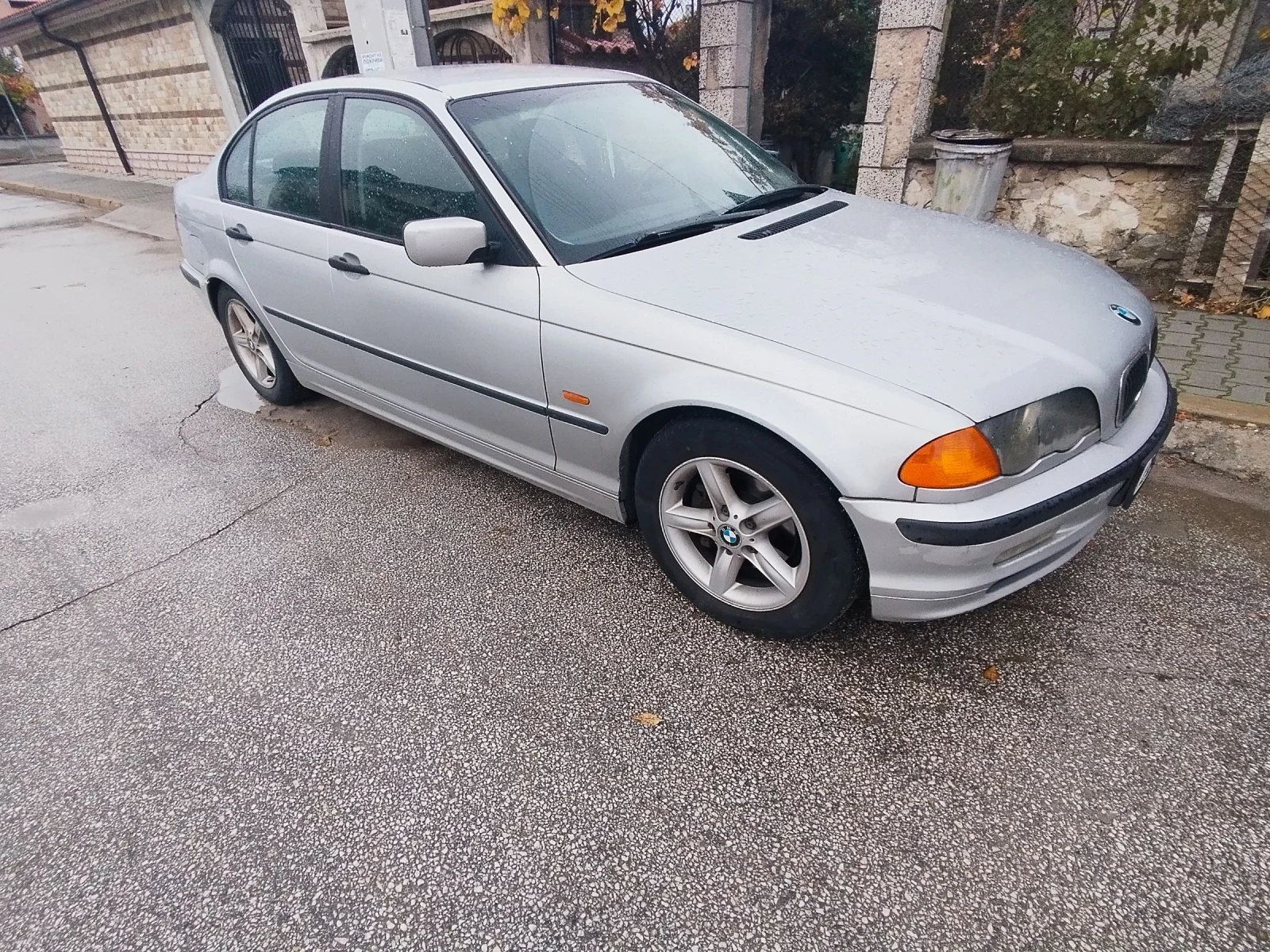 BMW 318, снимка 1