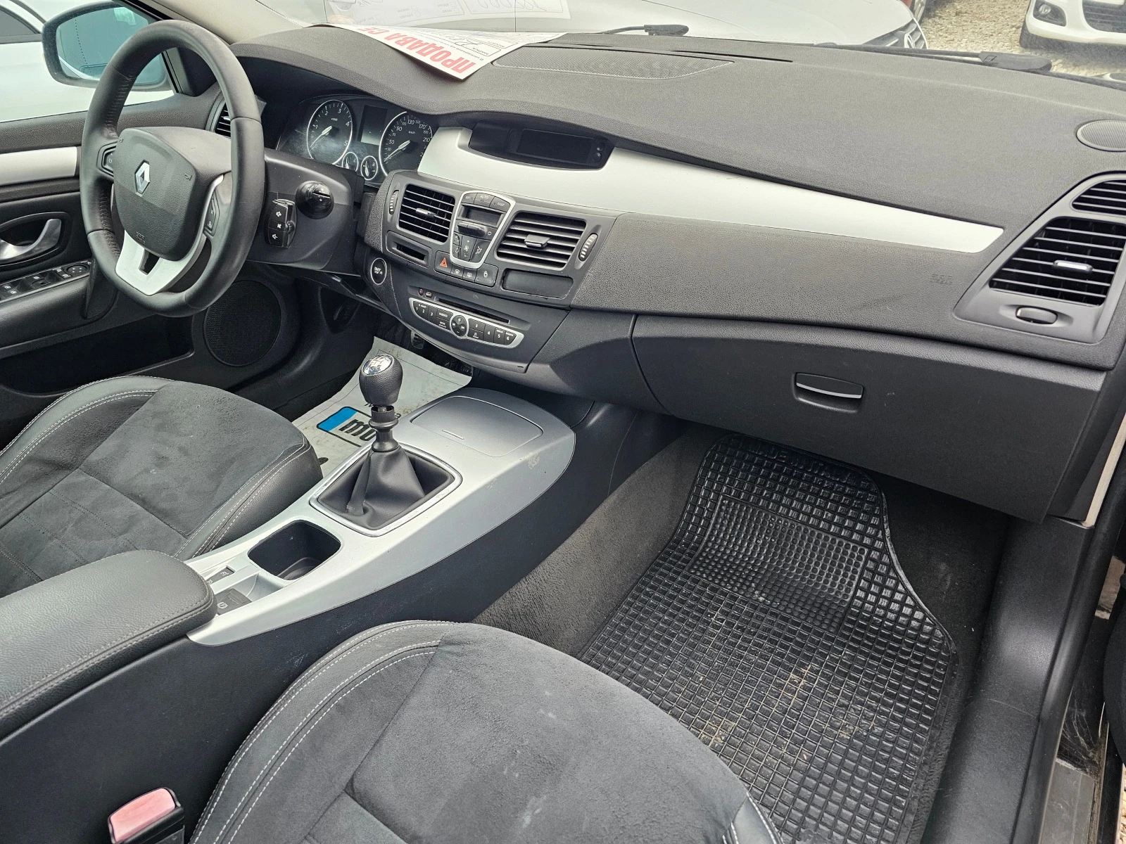 Renault Laguna 2.0 DCI 150кс ! ! ВНОС ОТ ИТАЛИЯ | Mobile.bg — изображение 12