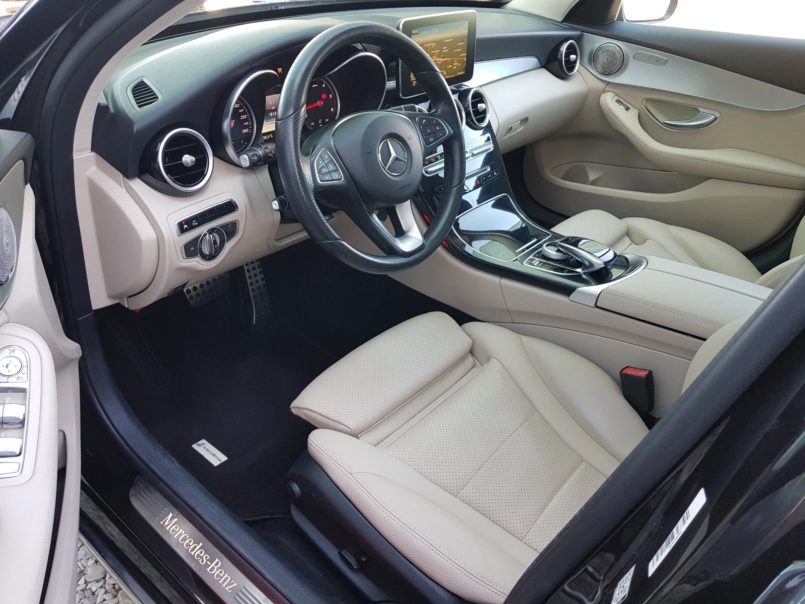 Mercedes-Benz C 220 D /12/2015г. BURMESTER ПАНОРАМА ПОДГРЕВ ЛИЗИНГ - изображение 9