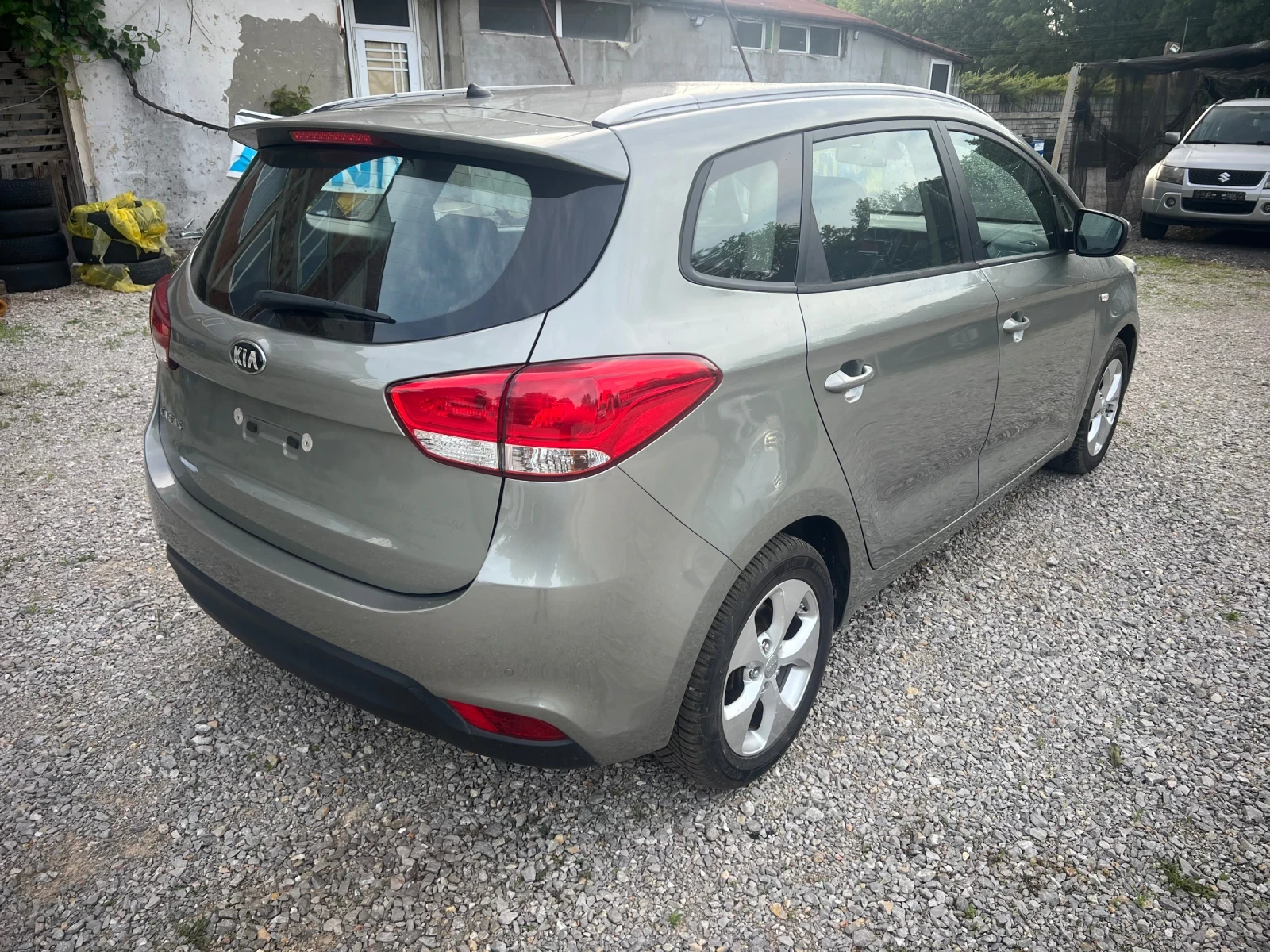 Kia Carens 1.6 135к.с. - изображение 5