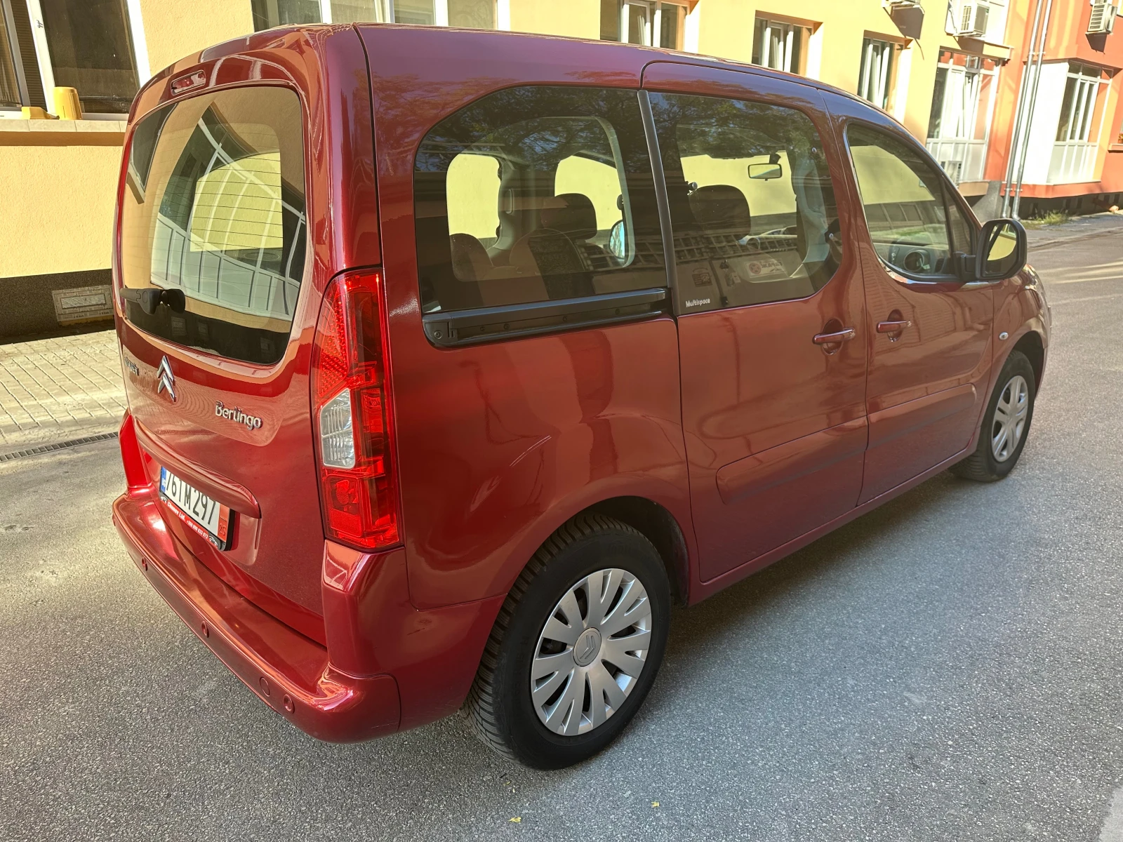 Citroen Berlingo 1.6hdi 90ks Multispace - изображение 4