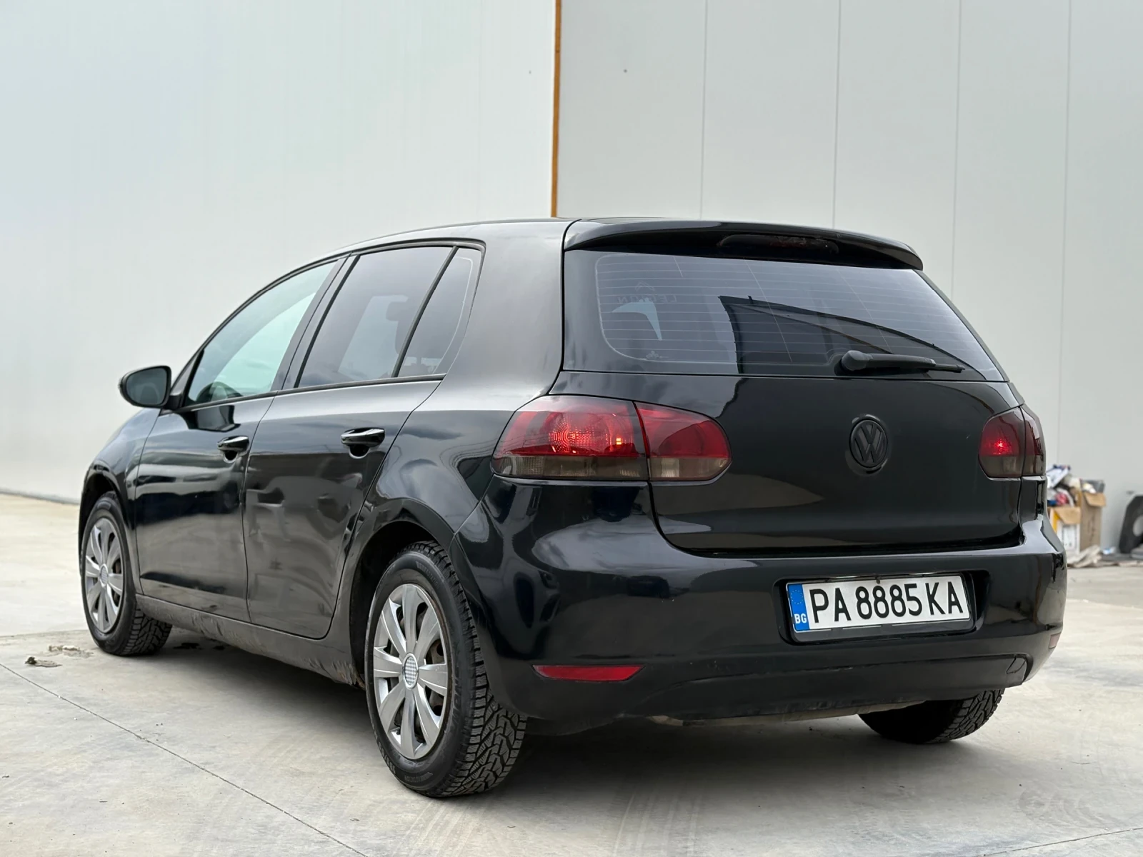 VW Golf 6 1.4 80кс* Навигация* ГАЗ* Нови Гуми* Климатик* 3 - изображение 3