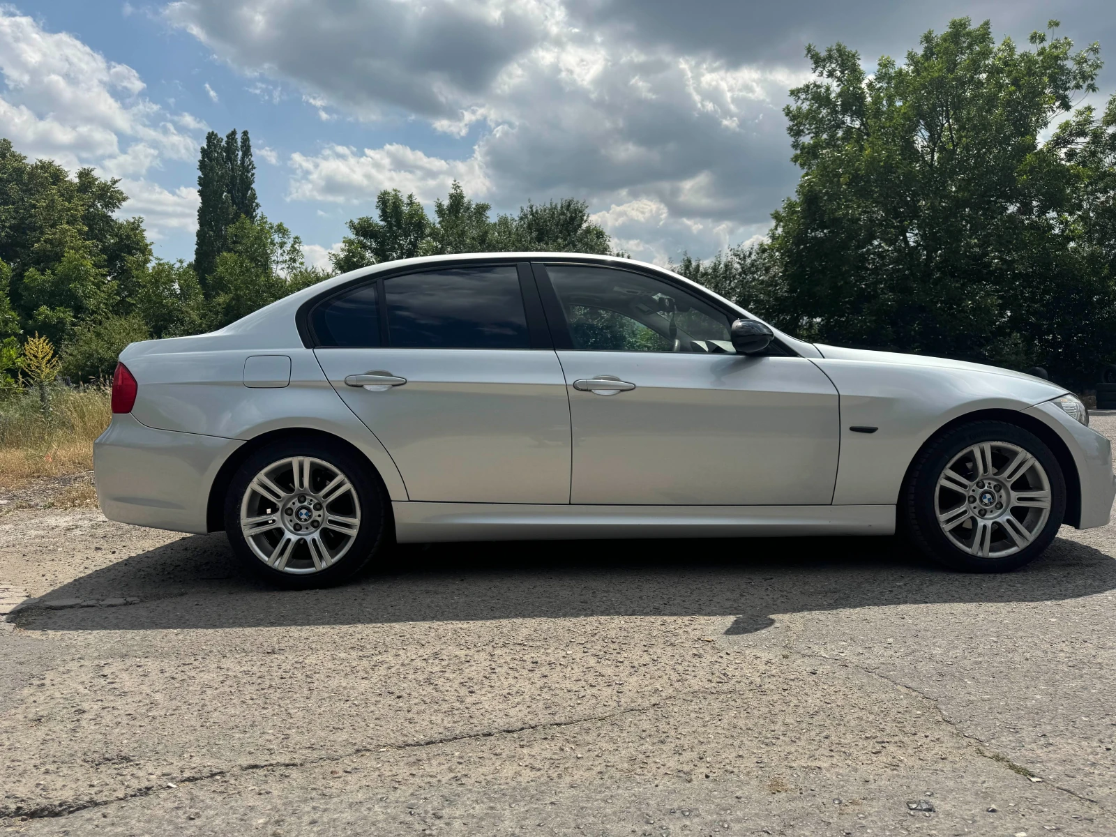 BMW 320  - изображение 3