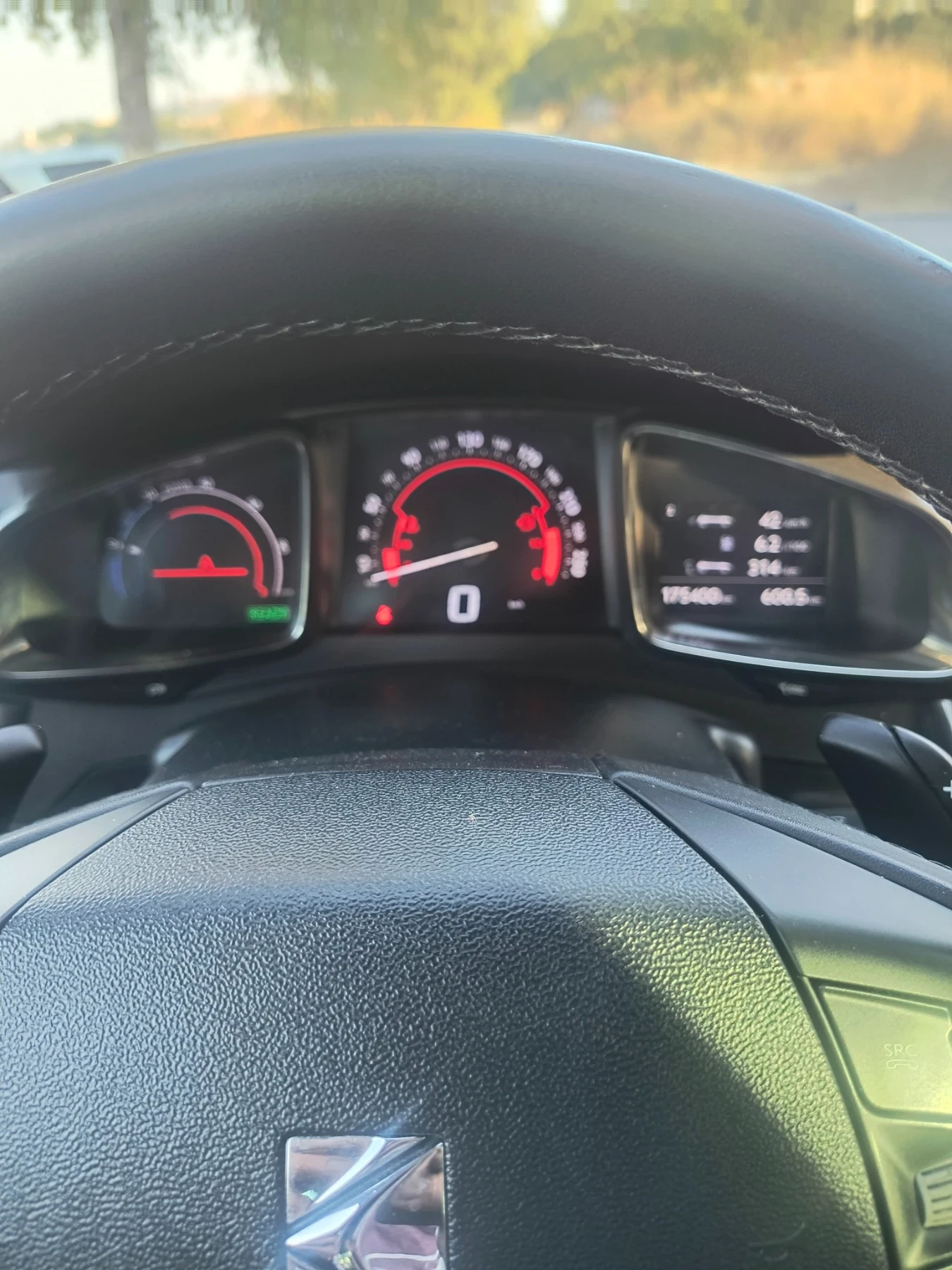 Citroen DS5  - изображение 8