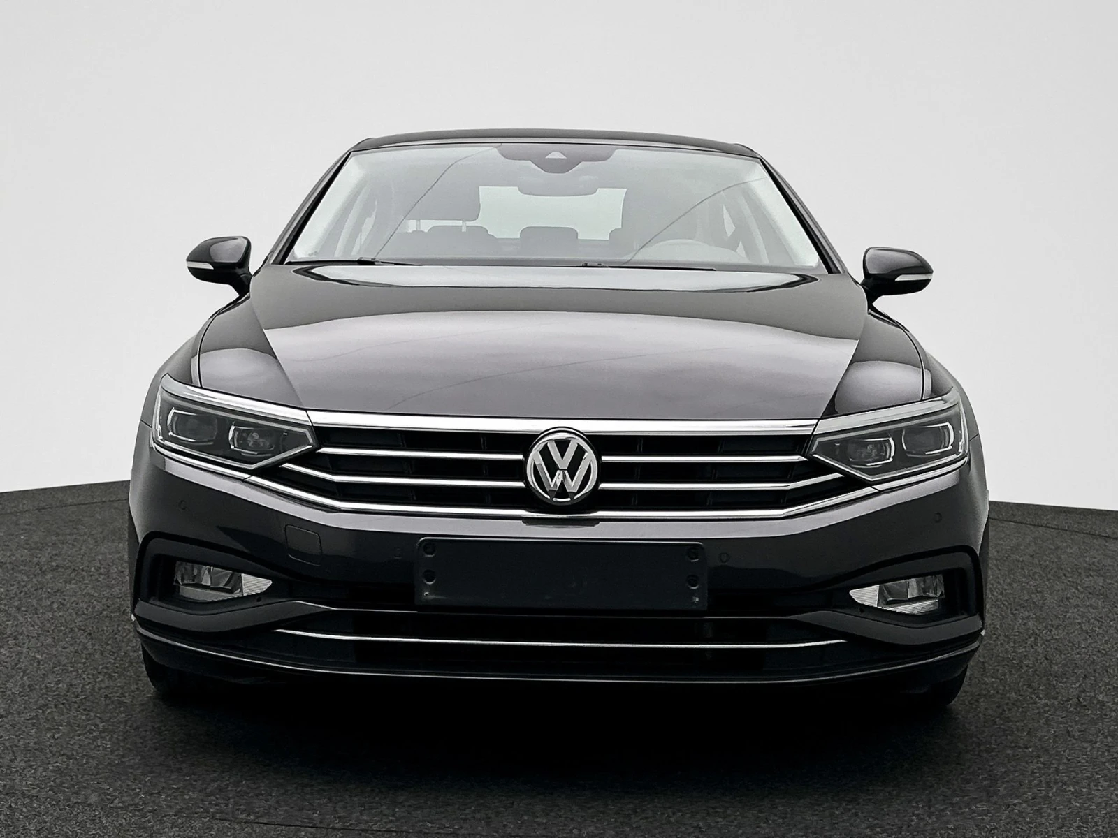 VW Passat  - изображение 2