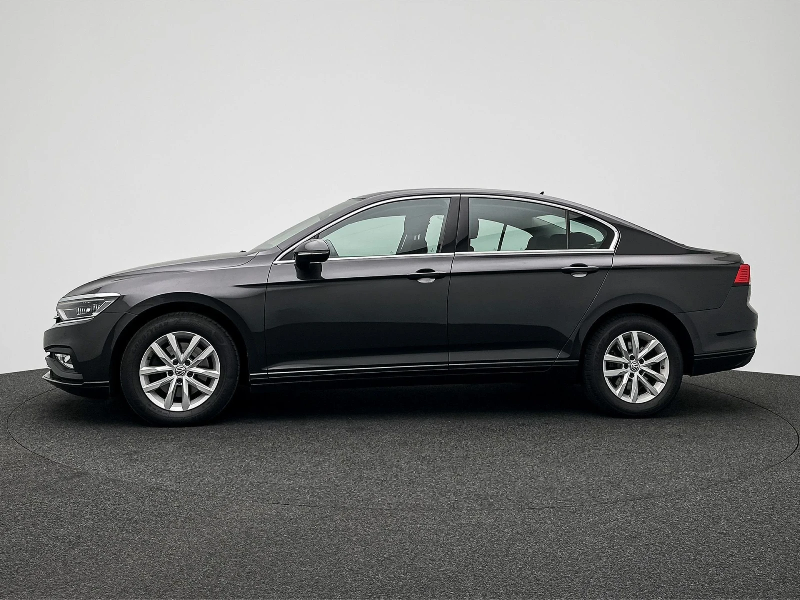 VW Passat  - изображение 6