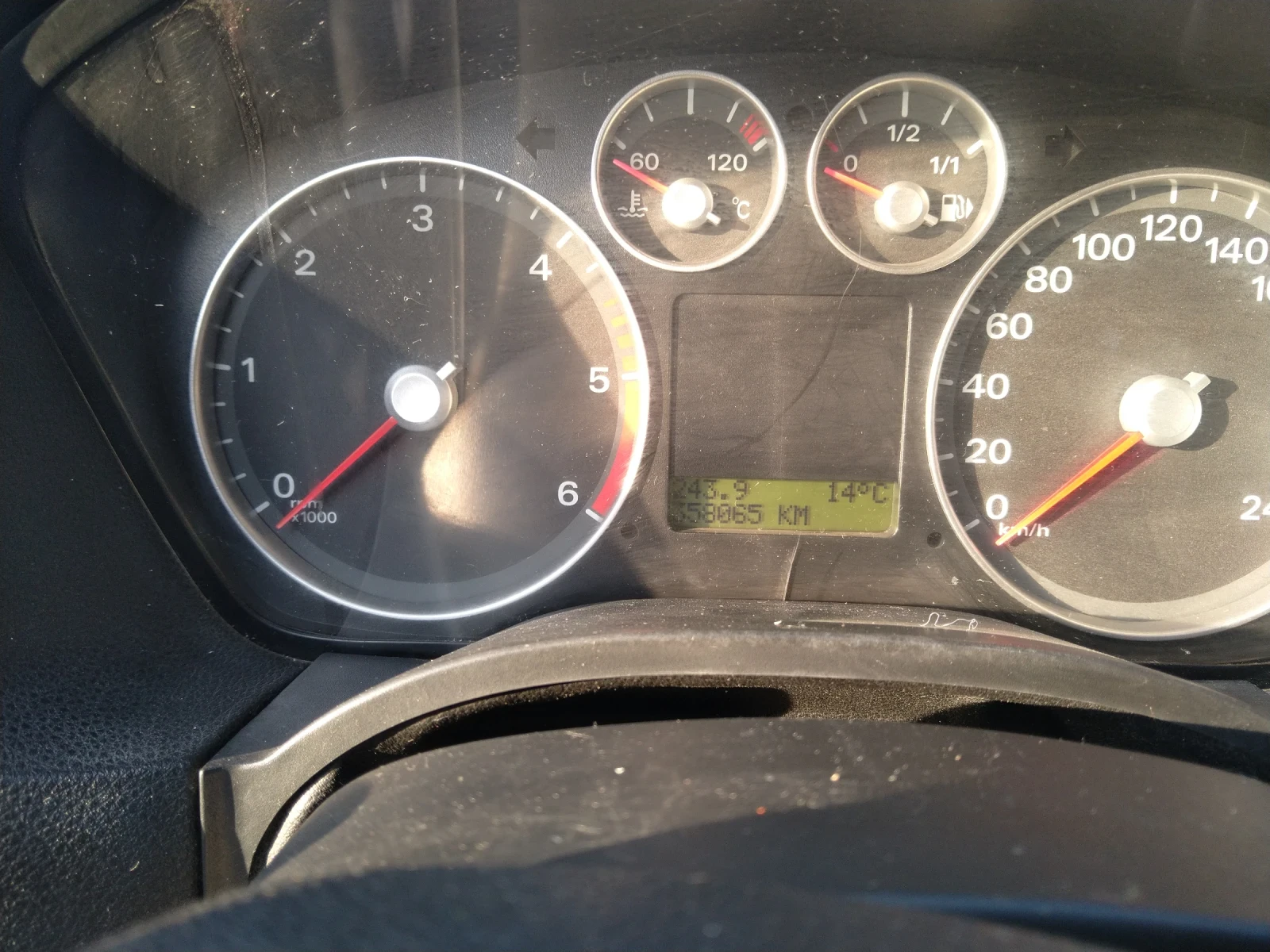 Ford Focus  - изображение 10