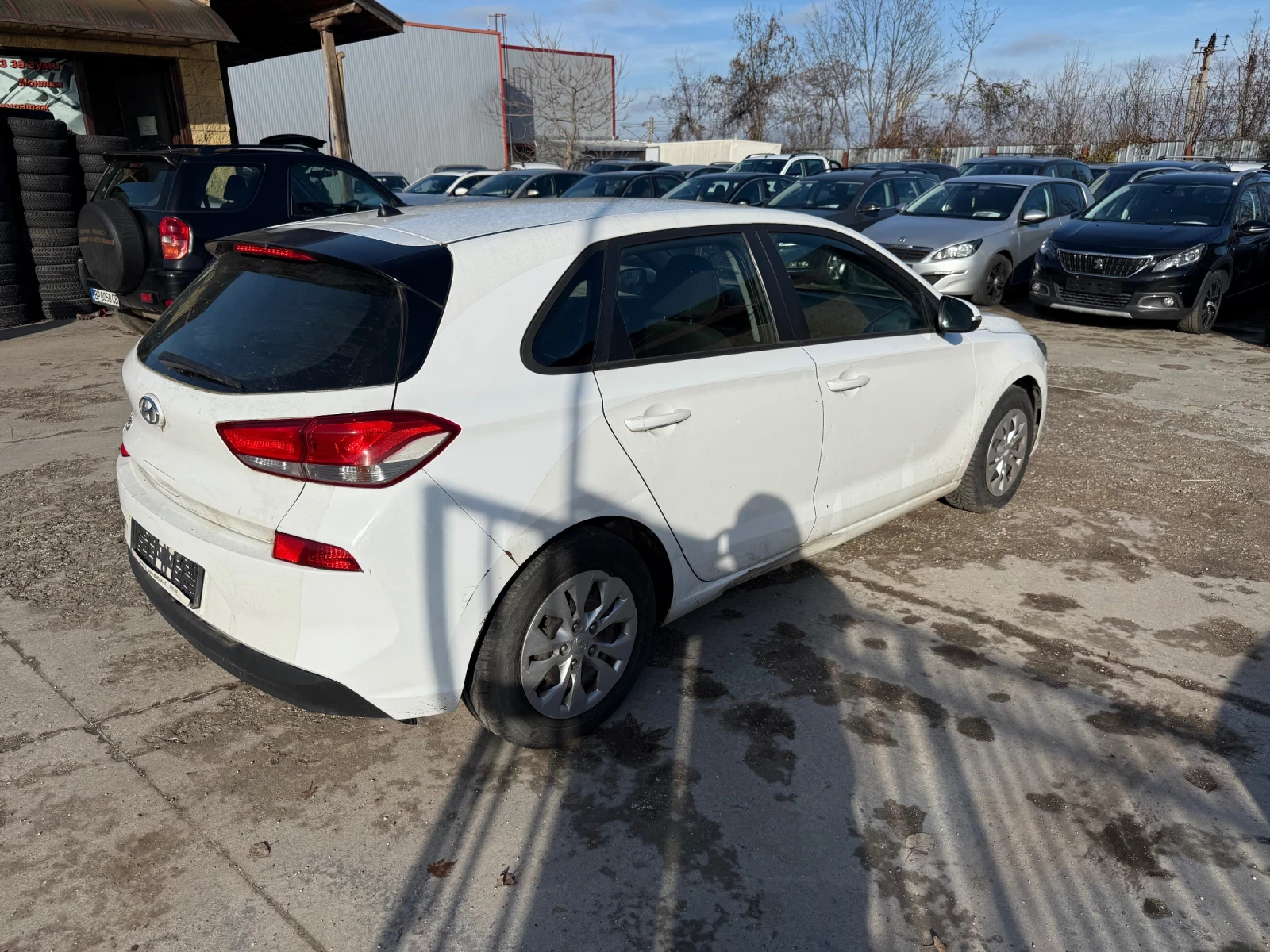 Hyundai I30 1.4i ГАЗ-заводска - изображение 5