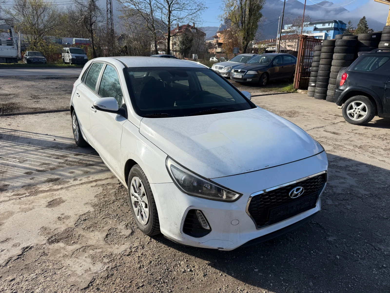 Hyundai I30 1.4i ГАЗ-заводска - изображение 2