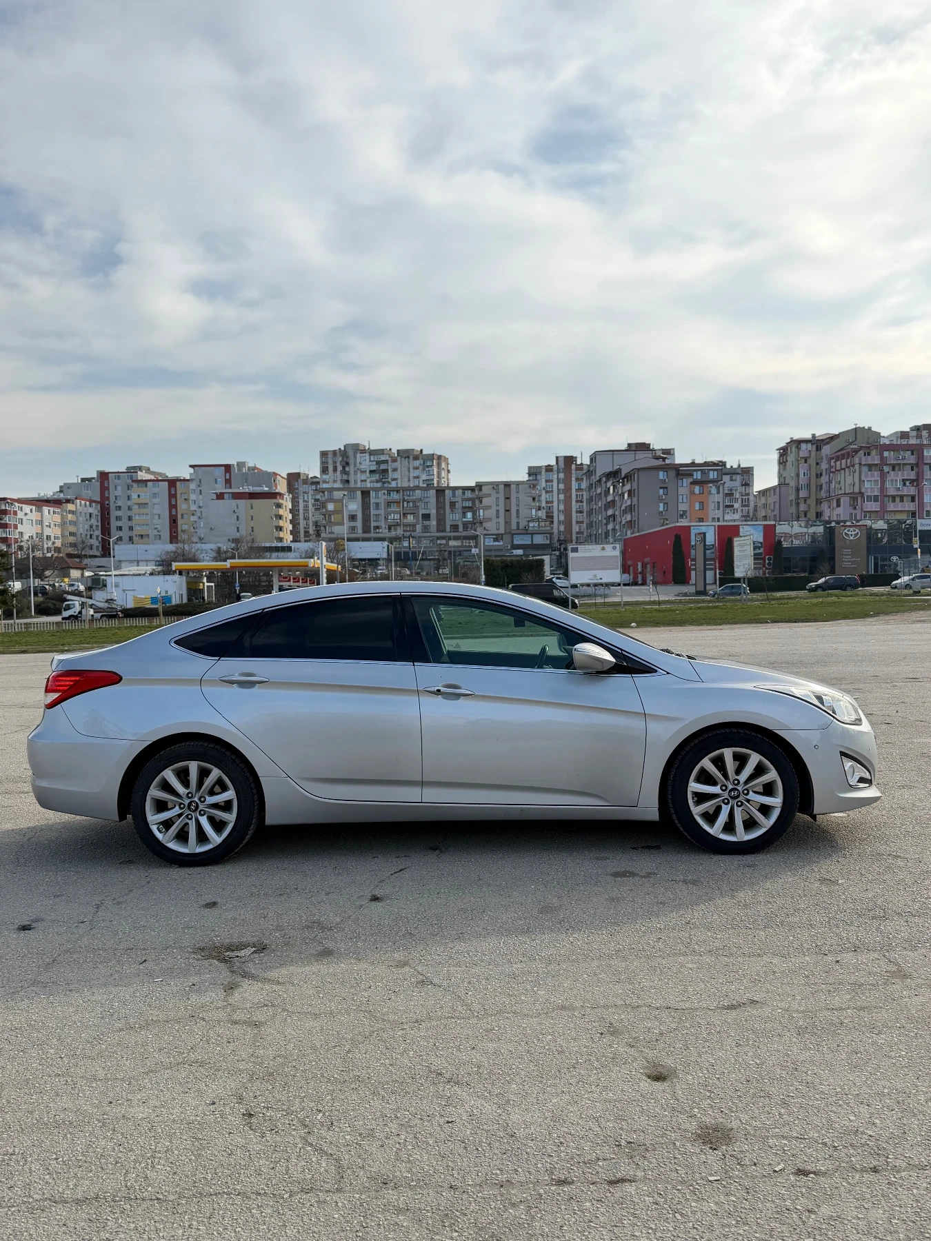 Hyundai I40 1.7 crdi, снимка 4 - Автомобили и джипове - 53189790