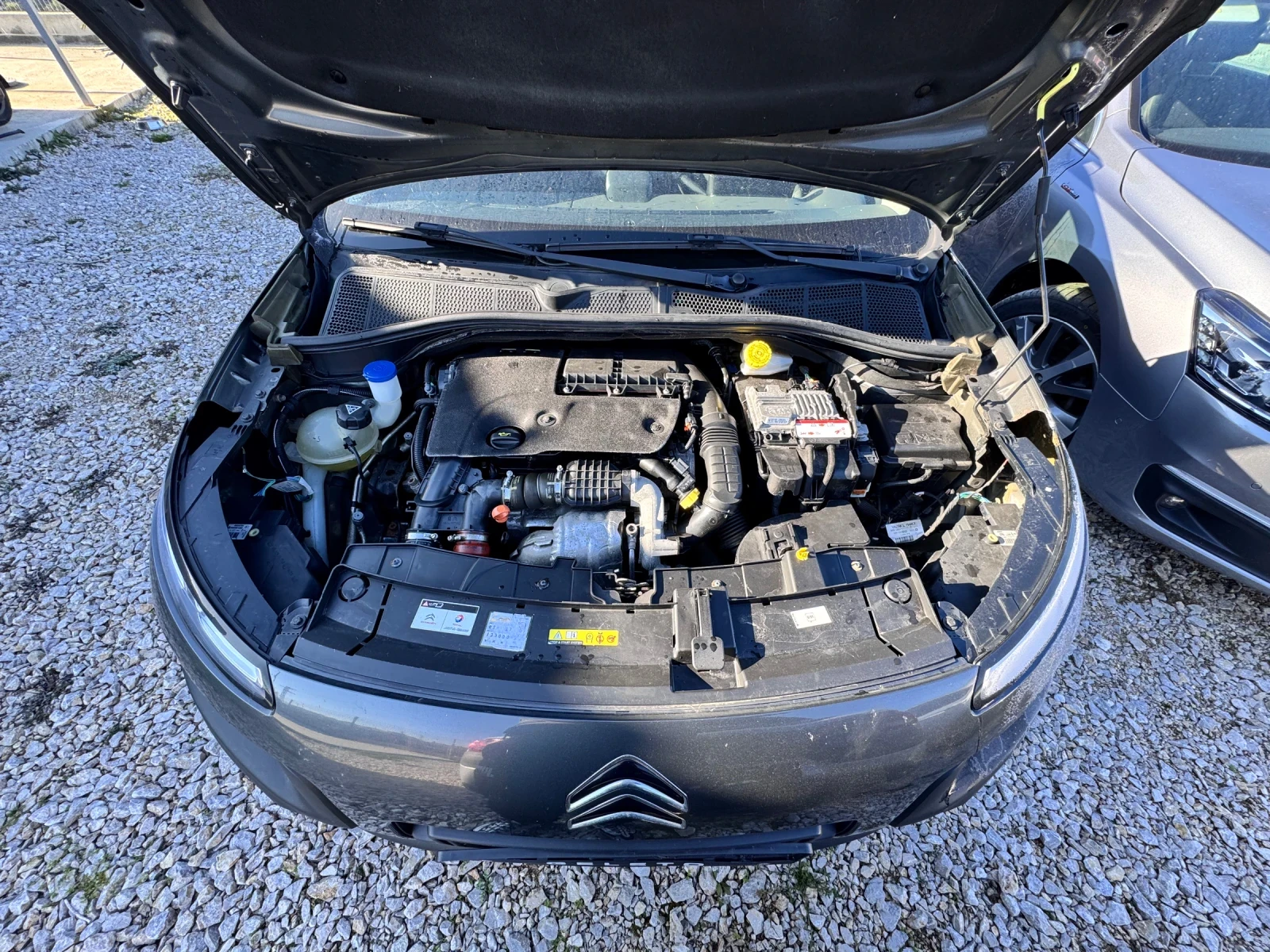 Citroen C4 Cactus 1.6hdi camera navi | Mobile.bg � ����������� 15