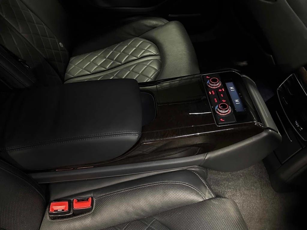 Audi A8 * Premium * CARFAX * ��� ������������ ������ | Mobile.bg � ����������� 16