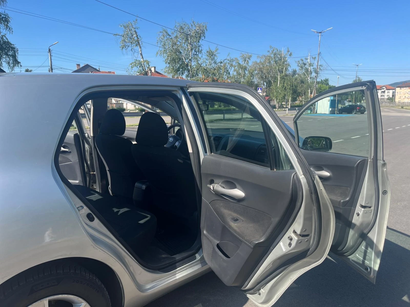 Toyota Auris | Mobile.bg � ����������� 8