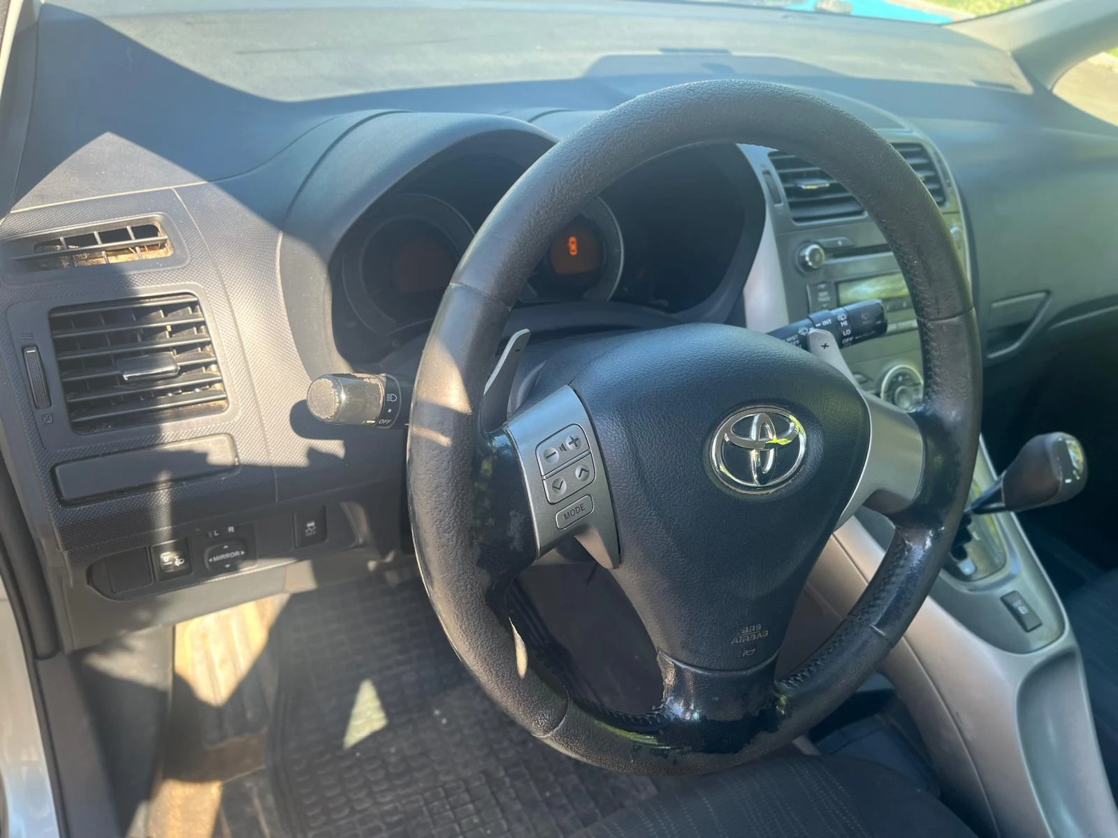 Toyota Auris | Mobile.bg � ����������� 12
