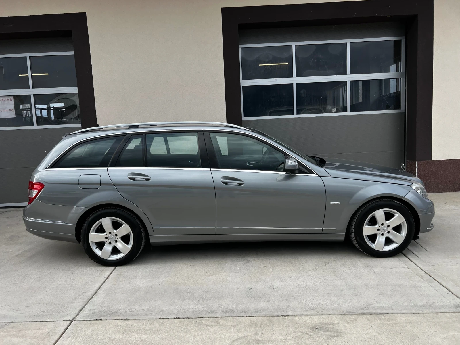 Mercedes-Benz C 220 2.2D. 170 кс. 646 Мотор АВТОМАТИК Серв.История  - изображение 9