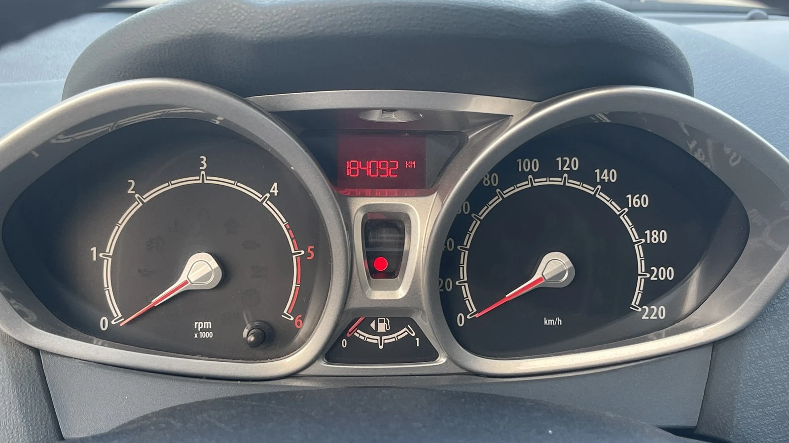 Ford Fiesta 1.4 TDCI, снимка 12 - Автомобили и джипове - 53841405