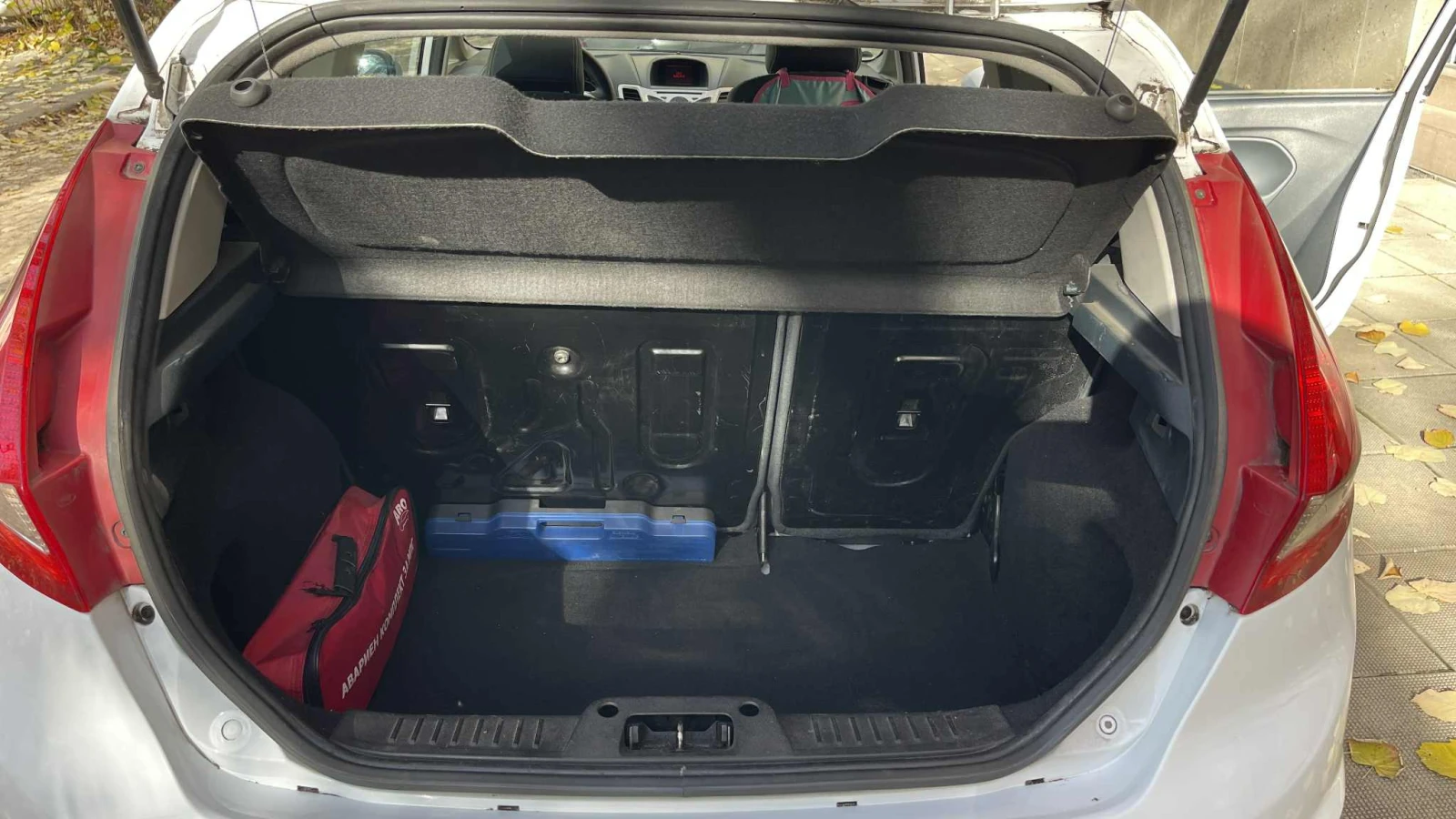 Ford Fiesta 1.4 TDCI, снимка 12 - Автомобили и джипове - 53841405