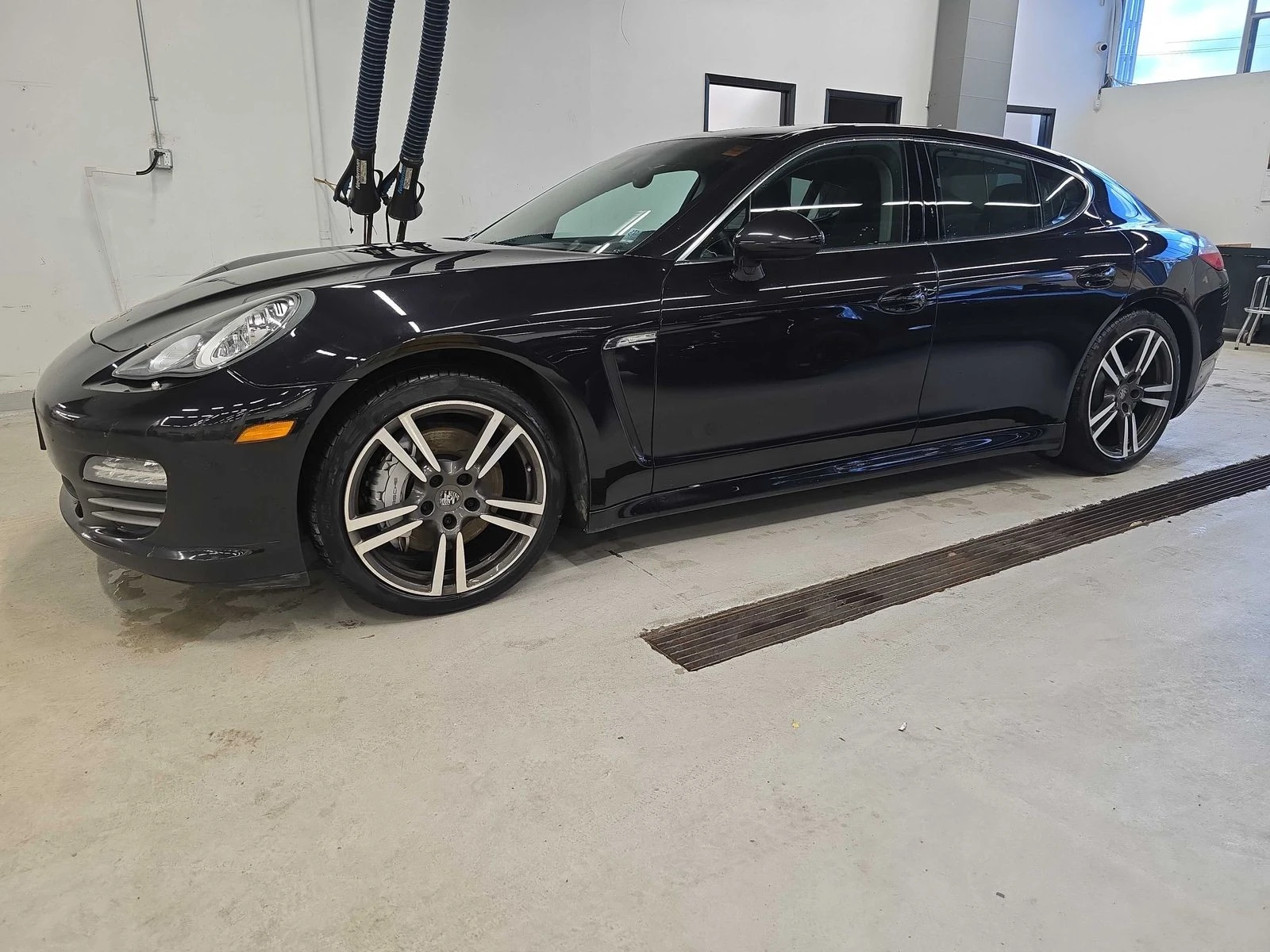 Porsche Panamera 4S С РЕГИСТРАЦИЯ & АВТО КРЕДИТ , снимка 4 - Автомобили и джипове - 53871771