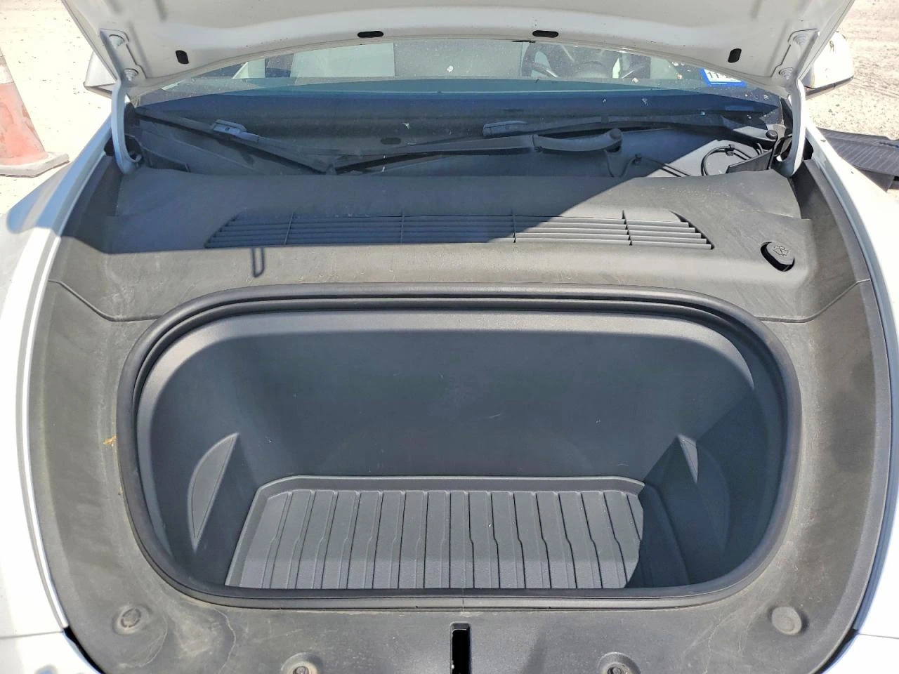 Tesla Model Y | Mobile.bg � ����������� 11